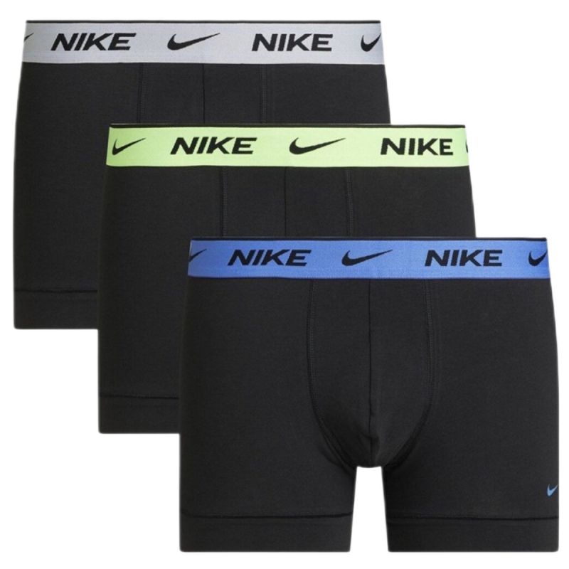 Nike lühikesed püksid