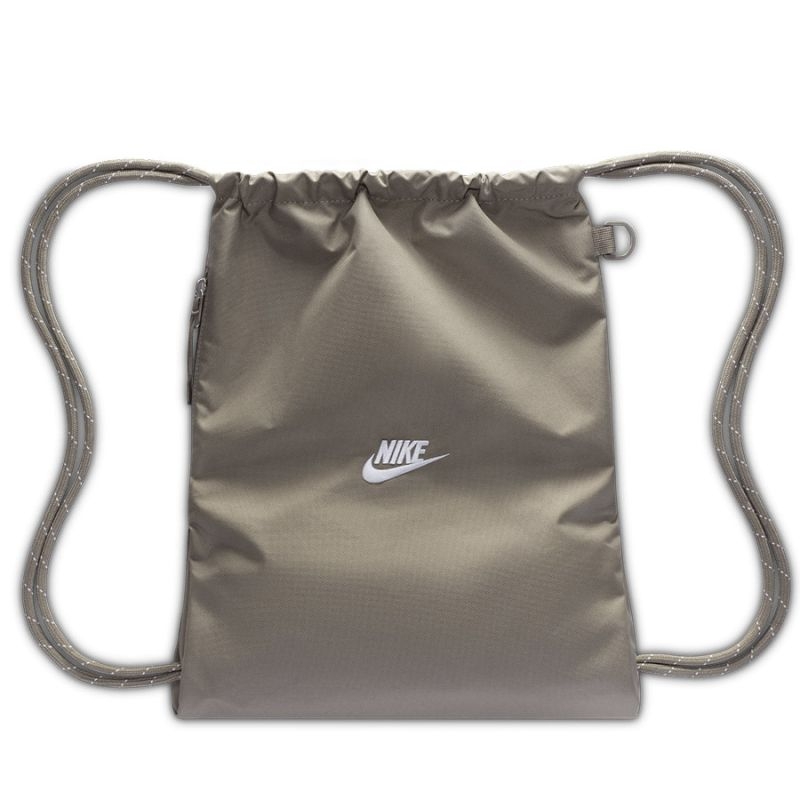 Nike spordikott