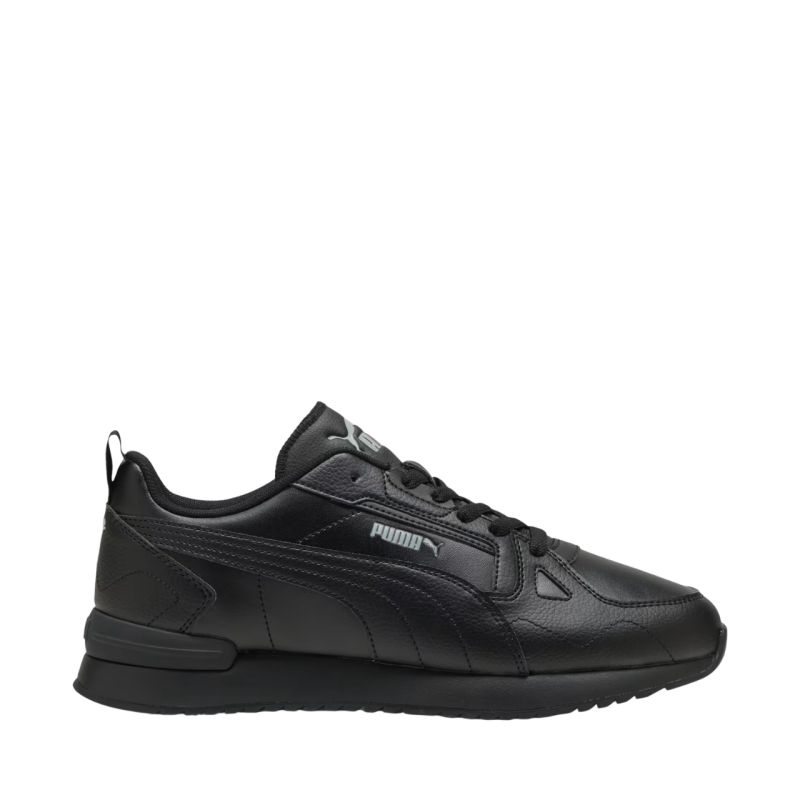 Puma kingad