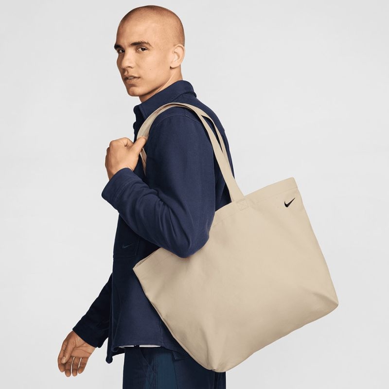 Nike spordikott