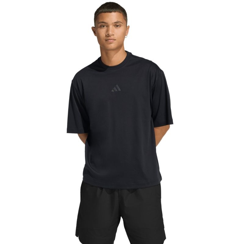 Adidas lühikesed püksid