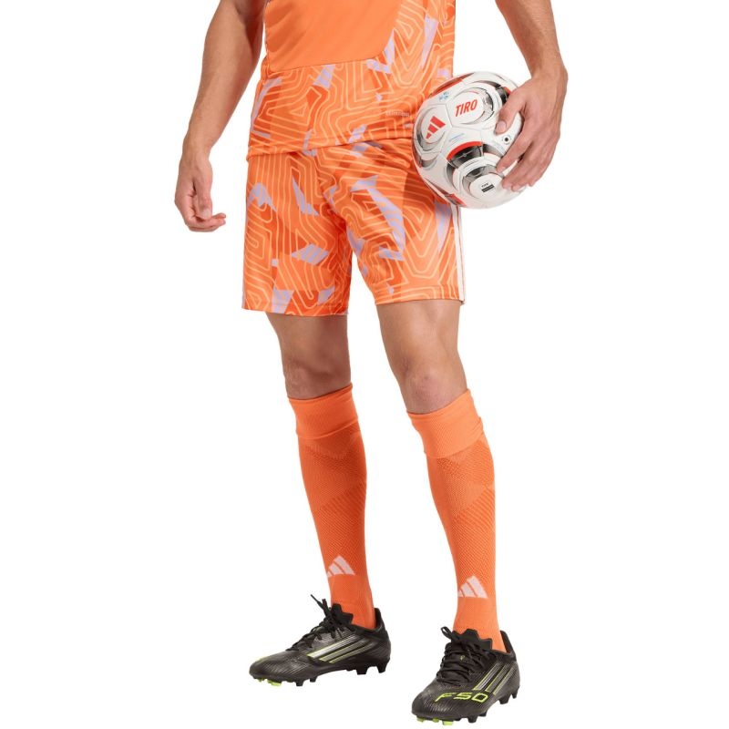 Adidas teamwear lühikesed püksid