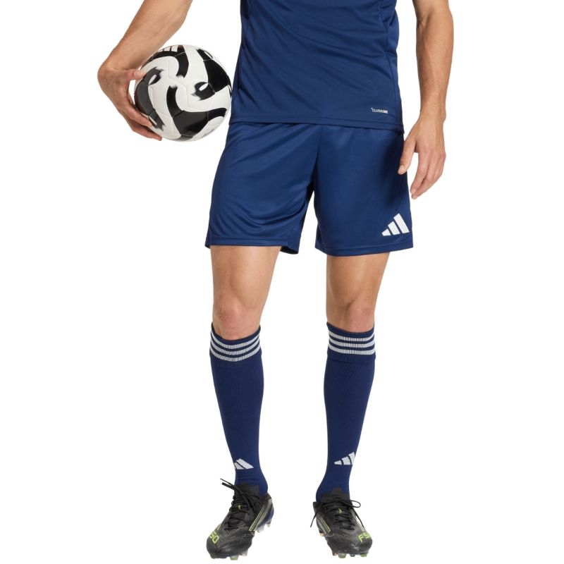Adidas lühikesed püksid