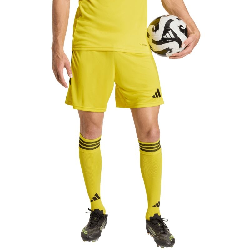 Adidas lühikesed püksid