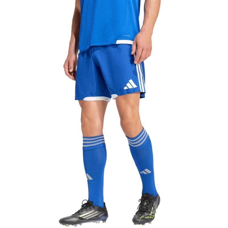 Adidas lühikesed püksid