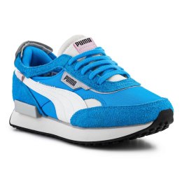 Puma kingad